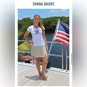 National Marine Beige Tango Skort Side Slit Pull On Size 10
